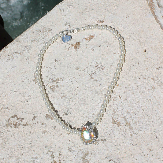 PEAR HALO NECKLACE